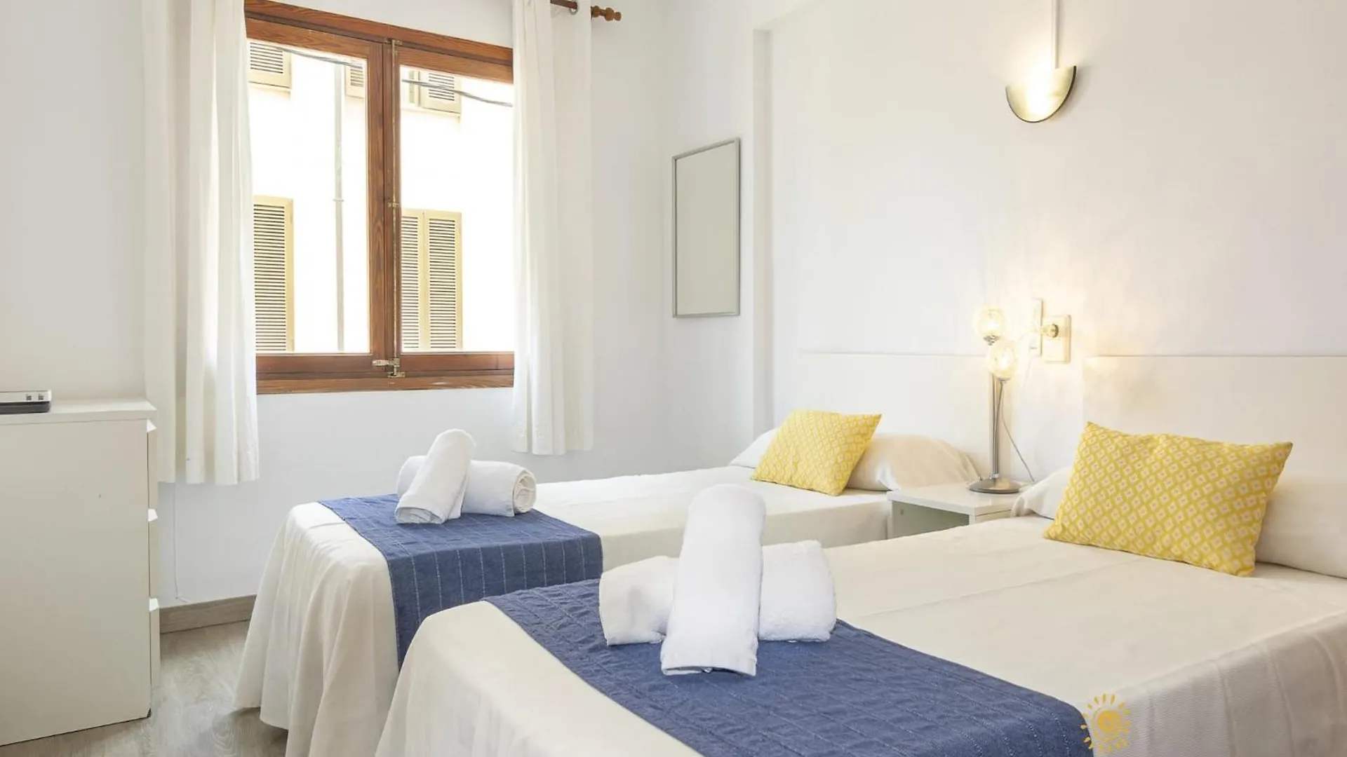 Private Villa With Inviting Space Port de Pollenca